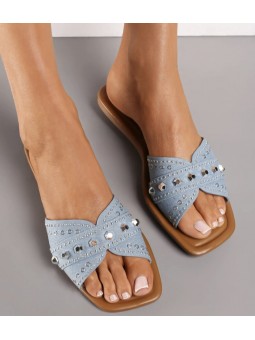 Sandalia azul pequeñas...